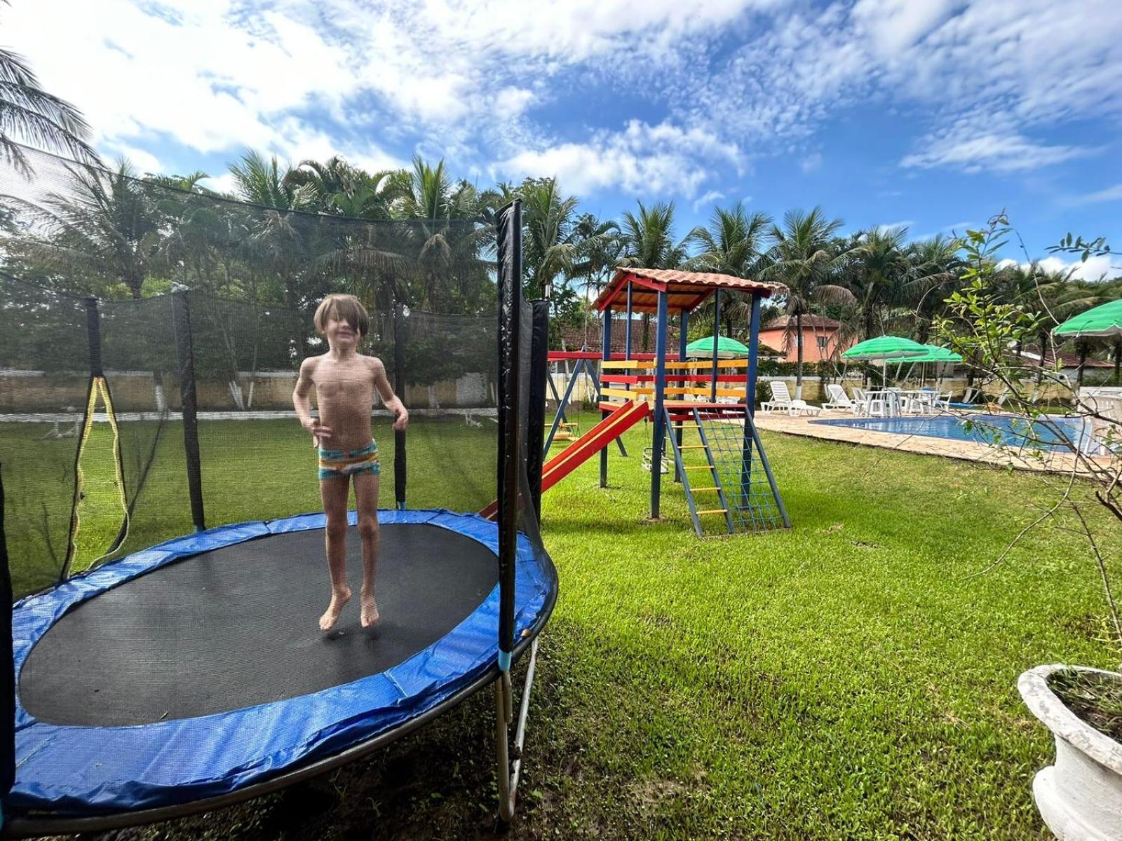 Pousada Geres Peruíbe Hotel Bagian luar foto